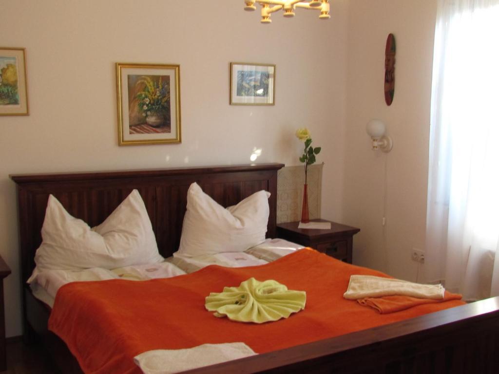 Bed and Breakfast Torkolat Panzio Tokaj Zimmer foto